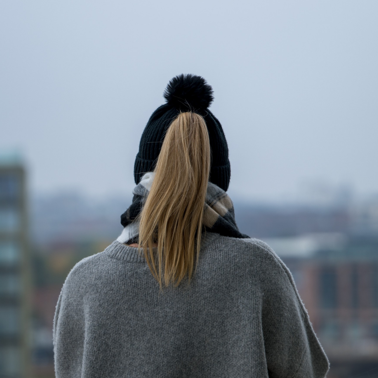 The Magni-Strip® Bobble Hat Black