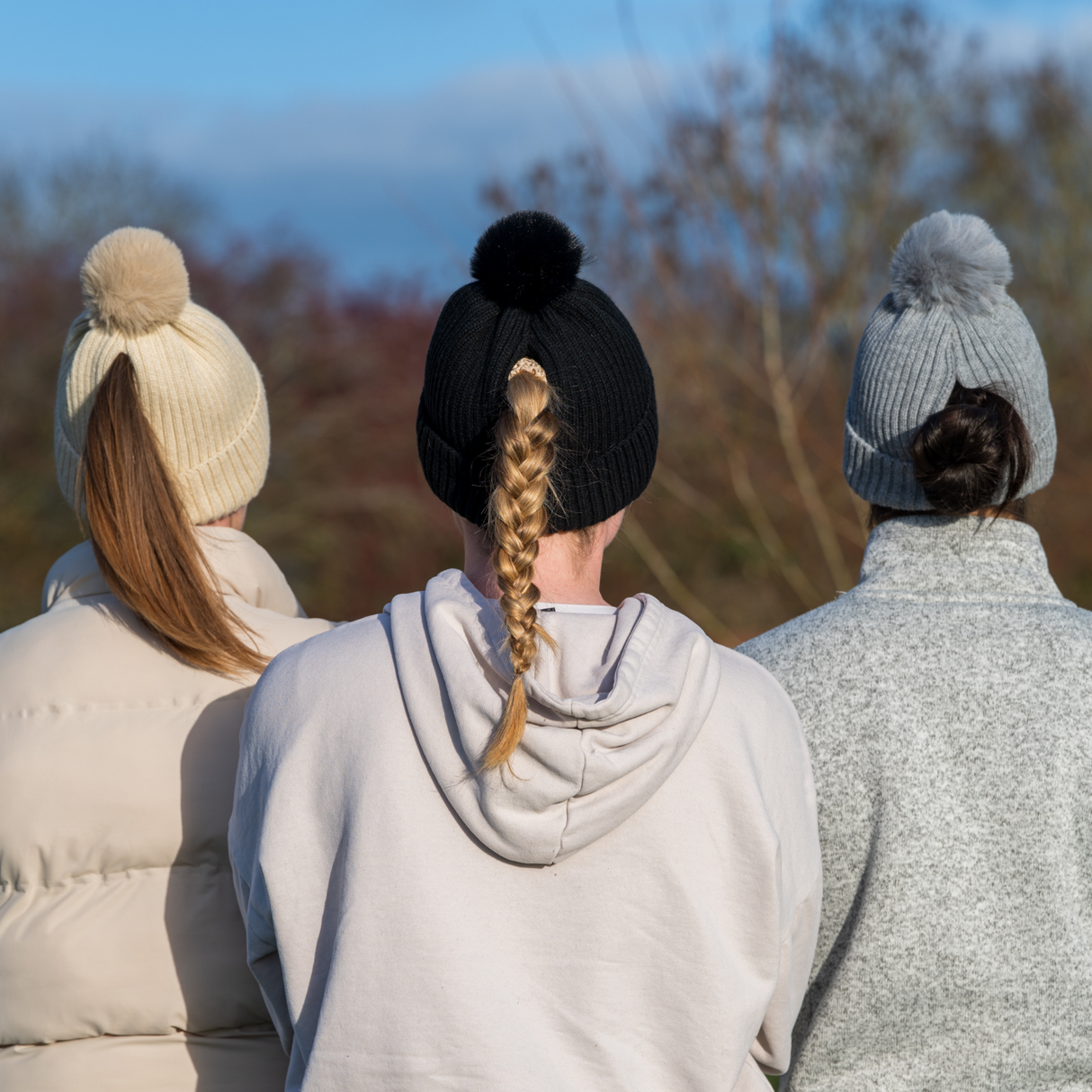 The Magni-Strip® Bobble Hat Beige