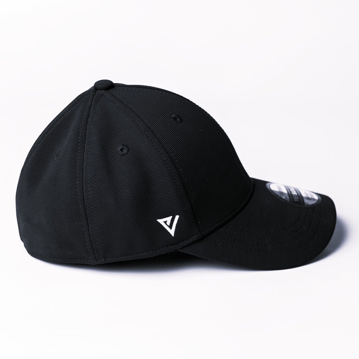 The Magni-Strip® Lifestyle Cap - Black